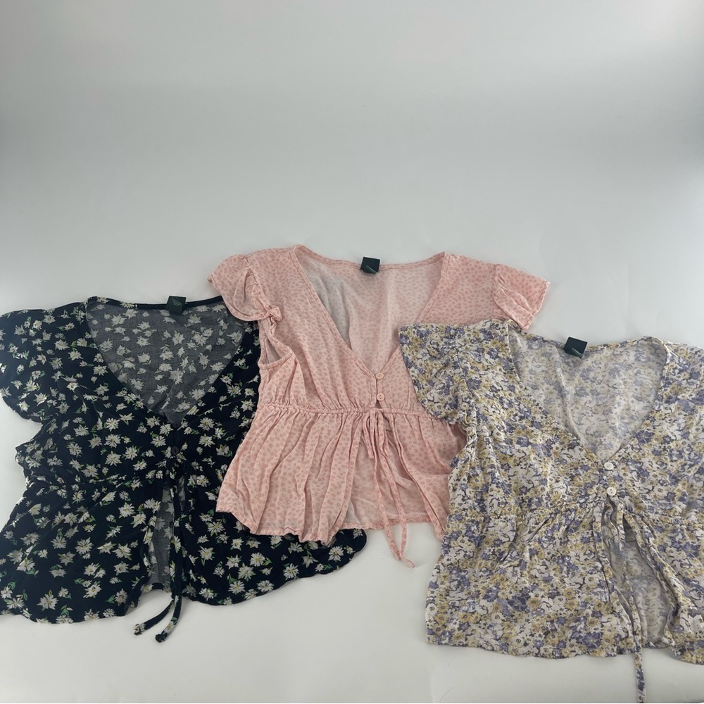 Wild Fable 3 Floral Open Front Crop Tops